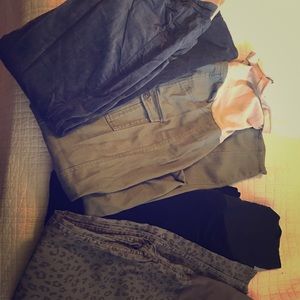 Lot of maternity pants